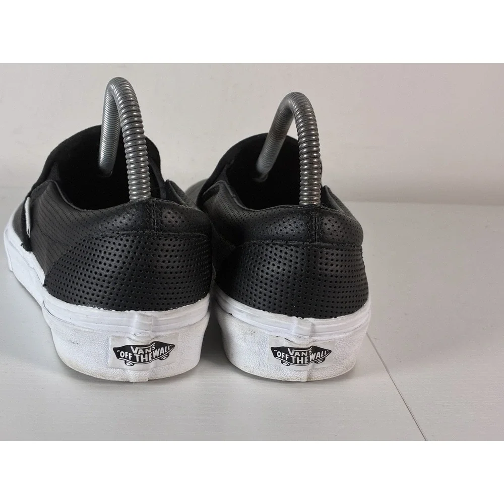 Women's Vans Leather Black Slip Size 7 Shoes